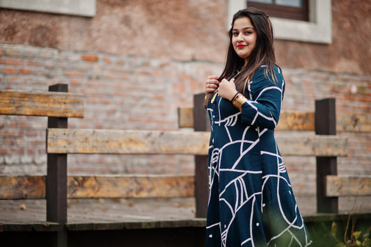 Best Lawn Suits Online in Pakistan (2026): Top Picks for Every Budget