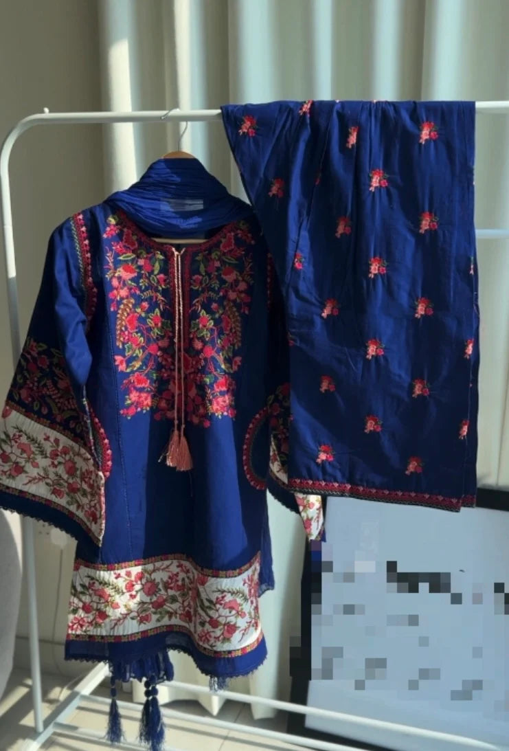 Bell Bottom embroidery 3-piece suit Royal Blue cotton women Pakistan
