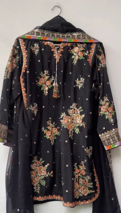 Omara three piece